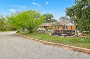 4505 Dudley Dr, Austin, TX 78745 - Photo 3