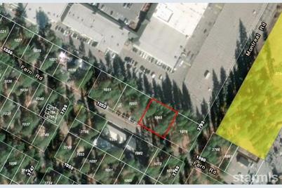1065 Fern Road - Photo 1