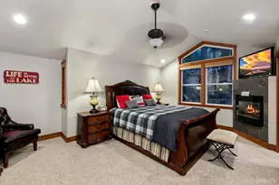 3582 Mackedie Way, South Lake Tahoe, CA 96150 - Photo 27