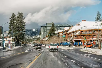 1578 Skyline Drive, South Lake Tahoe, CA 96150 - Photo 11