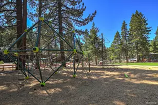 1181 Ski Run Blvd, South Lake Tahoe, CA 96150 - Photo 5