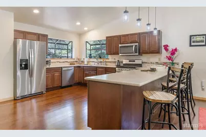980 Kekin Street, South Lake Tahoe, CA 96150 - Photo 5