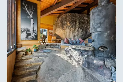 1082 Mountain Canary Drive, South Lake Tahoe, CA 96150 - Photo 11
