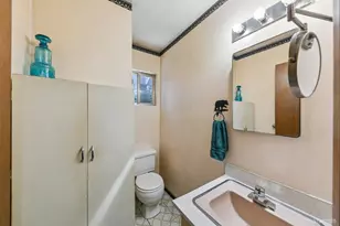 654 Tehama Dr, South Lake Tahoe, CA 96150 - Photo 17