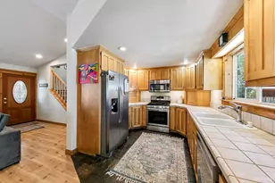 2182 Lindenwood Dr, South Lake Tahoe, CA 96150 - Photo 13