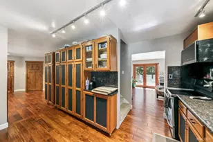 1575 Crystal Air Dr, South Lake Tahoe, CA 96150 - Photo 5