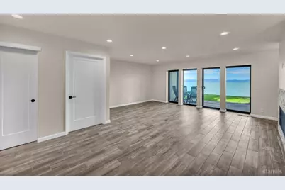 761 Lakeview Avenue, South Lake Tahoe, CA 96150 - Photo 19
