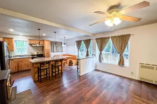 17581 Strawberry Ct, Twin Bridges, CA 95735 - Photo 5