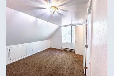 17581 Strawberry Court, Twin Bridges, CA 95735 - Photo 21