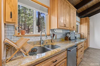 1935 Apache Avenue, South Lake Tahoe, CA 96150 - Photo 13