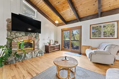 1935 Apache Avenue, South Lake Tahoe, CA 96150 - Photo 9