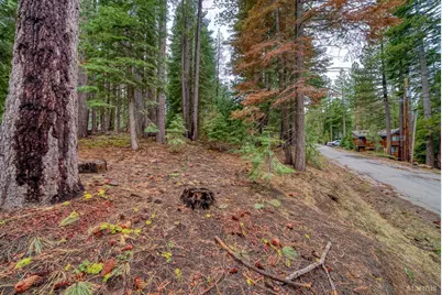 1593 Plumas Circle, South Lake Tahoe, CA 96150 - Photo 15
