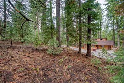 1593 Plumas Circle, South Lake Tahoe, CA 96150 - Photo 5
