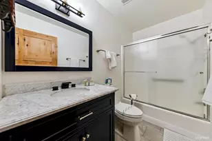 2081 Venice Dr, South Lake Tahoe, CA 96150 - Photo 27