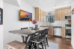 477 Ala Wai Blvd, South Lake Tahoe, CA 96150 - Photo 9