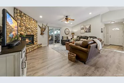 1567 Ojibwa Street, South Lake Tahoe, CA 96150 - Photo 5