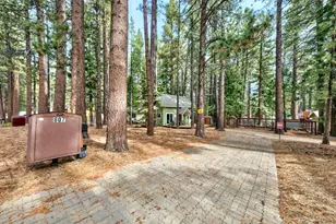 807 Clement St, South Lake Tahoe, CA 96150 - Photo 17
