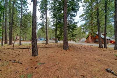 1145 Sierra Boulevard, South Lake Tahoe, CA 96150 - Photo 15