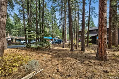 1124 Martin Avenue, South Lake Tahoe, CA 96150 - Photo 7