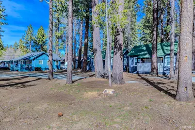 1029 Reno Avenue, South Lake Tahoe, CA 96150 - Photo 17