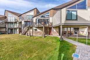 489 Tahoe Keys Blvd, South Lake Tahoe, CA 96150 - Photo 23