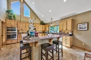 539 Wintoon Dr, South Lake Tahoe, CA 96150 - Photo 15