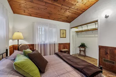 1566 Horace Greeley Avenue, South Lake Tahoe, CA 96150 - Photo 19