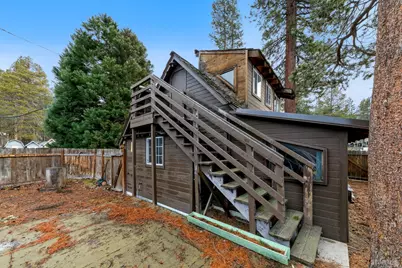 1060 Wildwood Avenue, South Lake Tahoe, CA 96150 - Photo 7