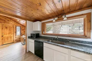 1060 Wildwood Ave, South Lake Tahoe, CA 96150 - Photo 13