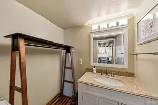 489 Tahoe Keys Blvd, South Lake Tahoe, CA 96150 - Photo 15