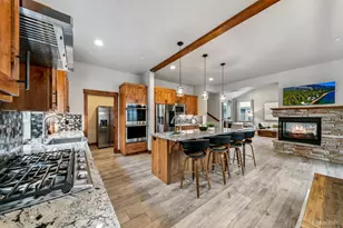 809 S Shore Dr, South Lake Tahoe, CA 96150 - Photo 25