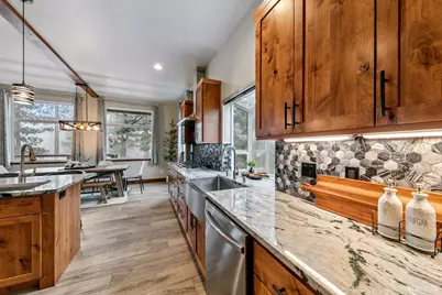 809 S Shore Drive, South Lake Tahoe, CA 96150 - Photo 23