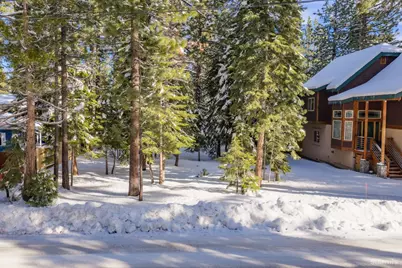 863 Julie Lane, South Lake Tahoe, CA 96150 - Photo 15