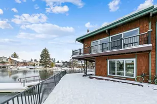 2081 Venice Dr, South Lake Tahoe, CA 96150 - Photo 15