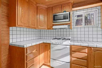 874 San Jose Avenue, South Lake Tahoe, CA 96150 - Photo 13