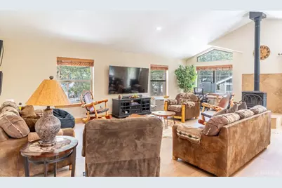 1072 Turnback Trail, South Lake Tahoe, CA 96150 - Photo 31