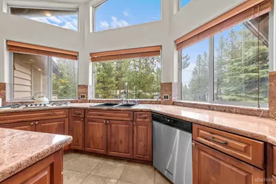 1072 Turnback Trail, South Lake Tahoe, CA 96150 - Photo 21