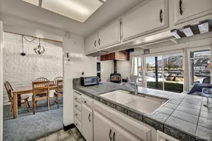439 Ala Wai Blvd, South Lake Tahoe, CA 96150 - Photo 17