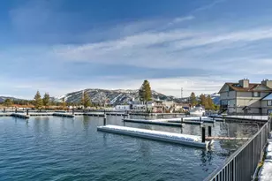 439 Ala Wai Blvd, South Lake Tahoe, CA 96150 - Photo 7