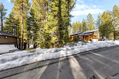 1638 Semat Street, South Lake Tahoe, CA 96150 - Photo 13
