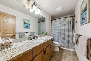 1658 Crystal Air Dr, South Lake Tahoe, CA 96150 - Photo 29