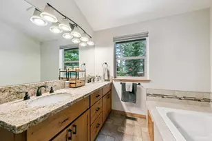 1658 Crystal Air Dr, South Lake Tahoe, CA 96150 - Photo 19