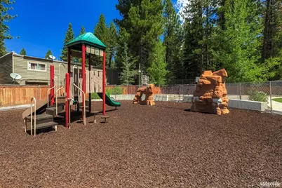 1223 Bonanza Avenue #7, South Lake Tahoe, CA 96150 - Photo 9
