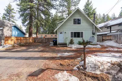 1195 Bonanza Avenue, South Lake Tahoe, CA 96150 - Photo 1