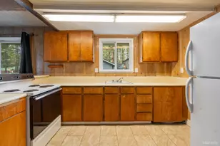 1195 Bonanza Ave, South Lake Tahoe, CA 96150 - Photo 7