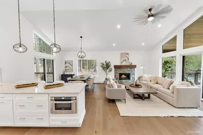 1639 Zapotec Drive, South Lake Tahoe, CA 96150 - Photo 3