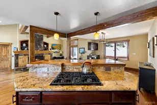 2361 Tolteca Ct, South Lake Tahoe, CA 96150 - Photo 9