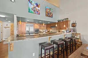 39 Palisades Dr, Kirkwood, CA 95646 - Photo 5