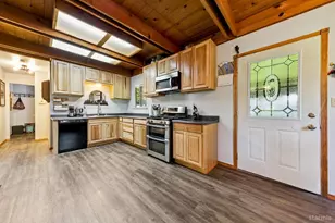 1832 Nez Perce Dr, South Lake Tahoe, CA 96150 - Photo 7