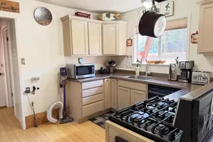 810 Merced Ave, South Lake Tahoe, CA 96150 - Photo 13